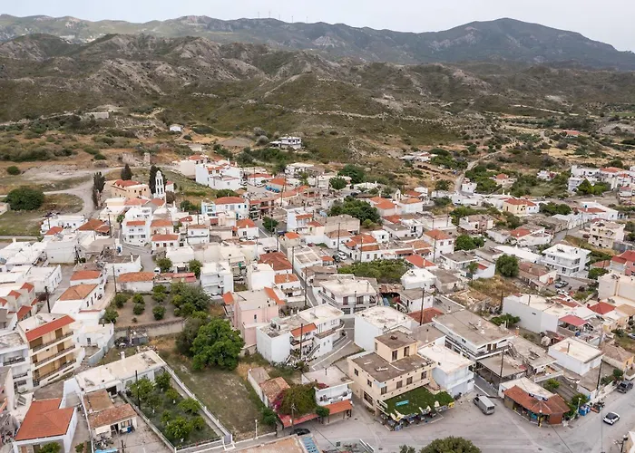 Casa Platoni بيت للعطل Apolakkia