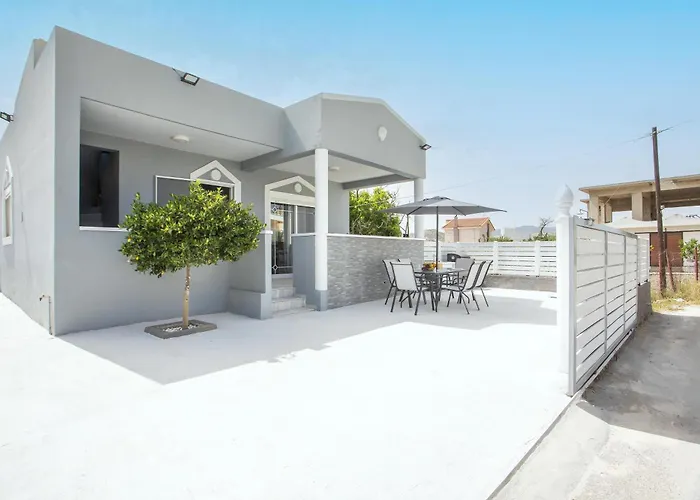 Casa Platoni Apolakkia